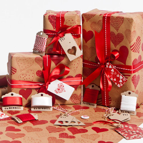 Love Hearts Brown Gift Wrap