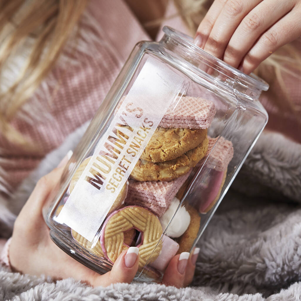 Personalised treat outlet jar